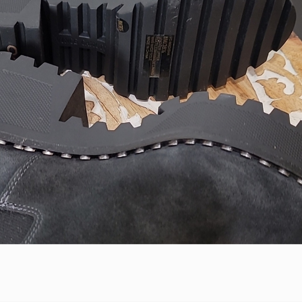 NWOB ~ Vince Camuto Madisha Suede Chelsea Lug Boot with Silver Hardware - Picture 9 of 10